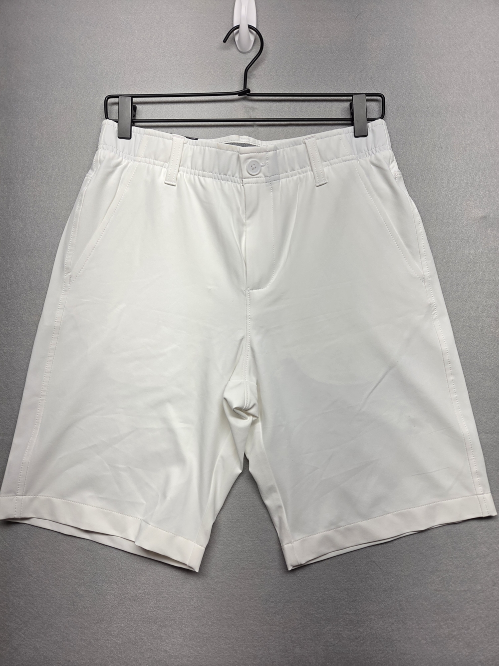 Under Armour Golf Drive Men's White Performance Shorts Sz 30